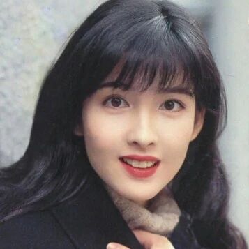 周慧敏倪震合照,甜蜜庆祝结婚10周年,夫妻俩是越活越年轻