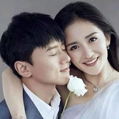 张杰发文力挺谢娜 应采儿为谢娜加油
