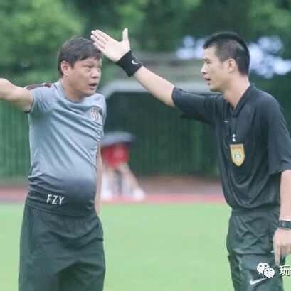 范志毅回应与裁判冲突:不能无视乱吹 影响踢球积极性